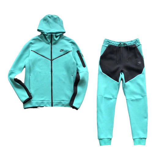 Nike Tech Tuta